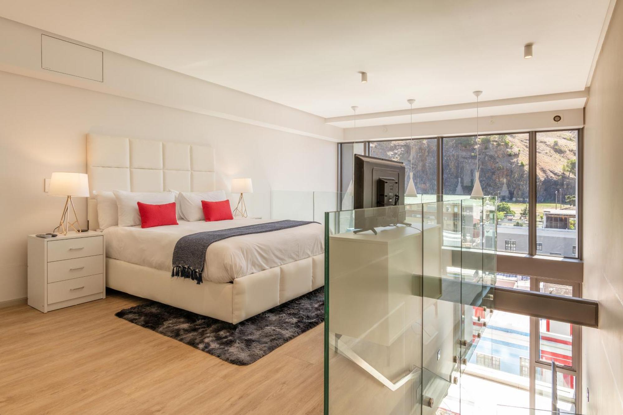 De Waterkant Luxury By Nivar * Cape Town
