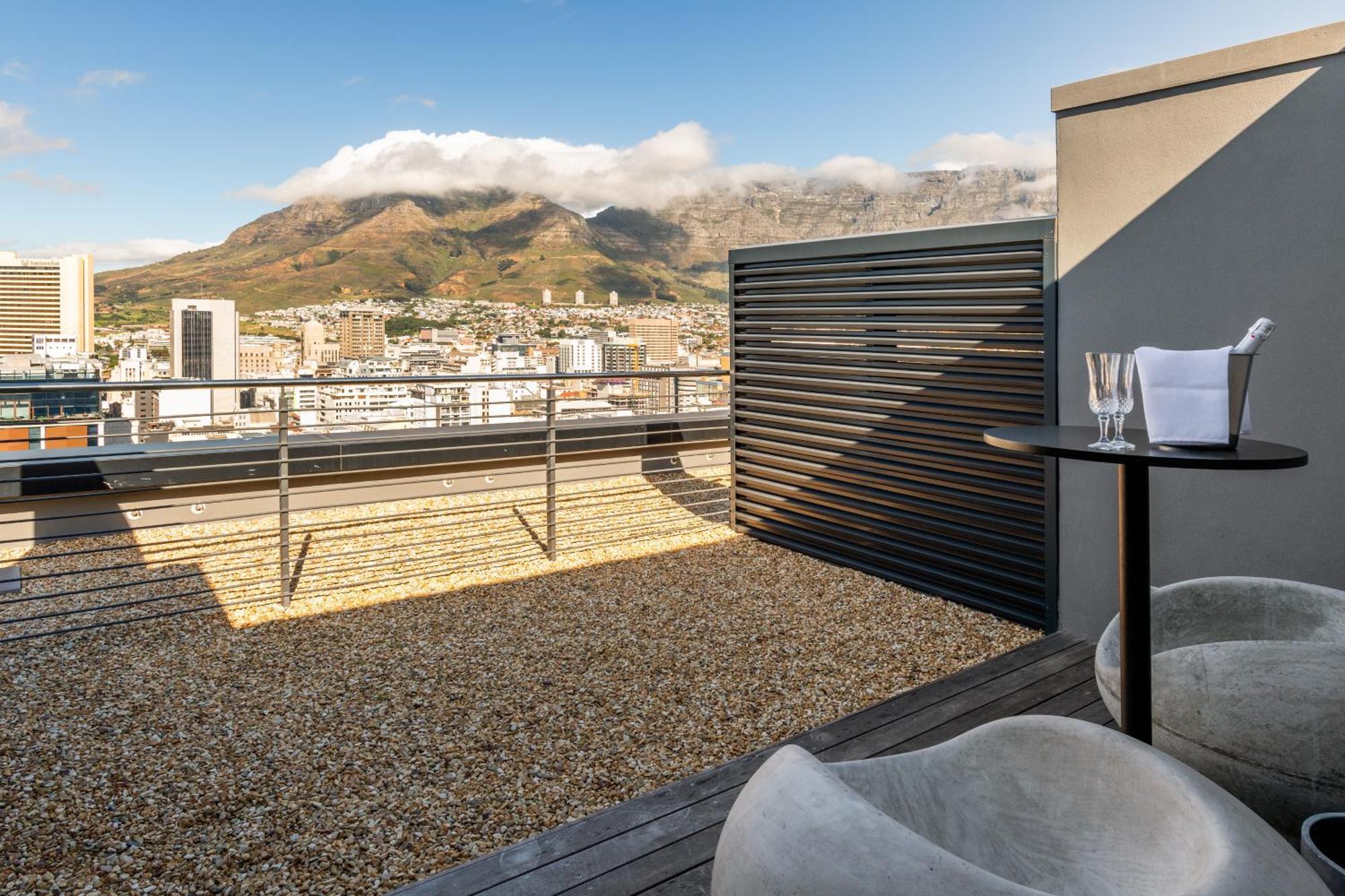De Waterkant Luxury By Nivar Cape Town