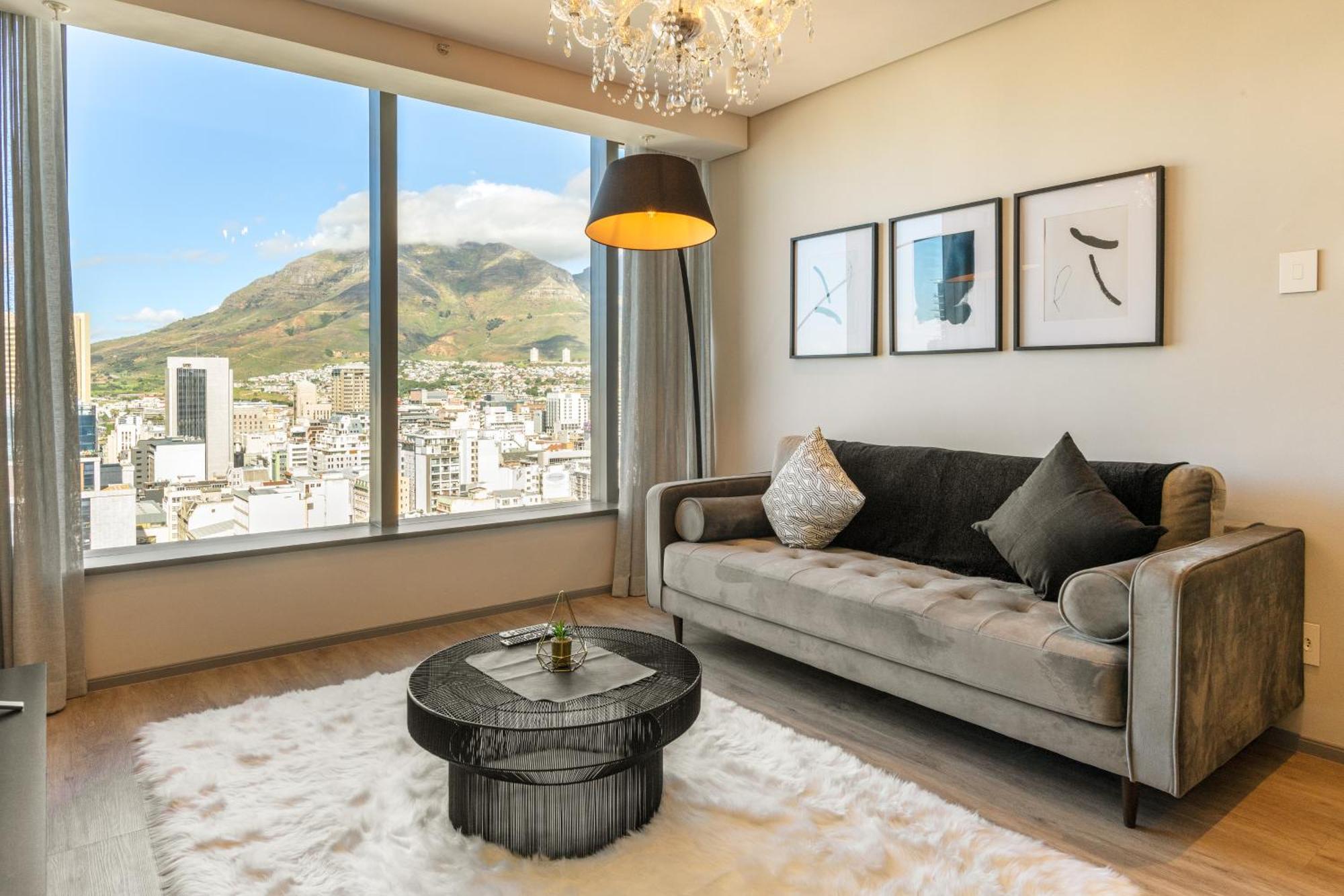 De Waterkant Luxury By Nivar * Cape Town